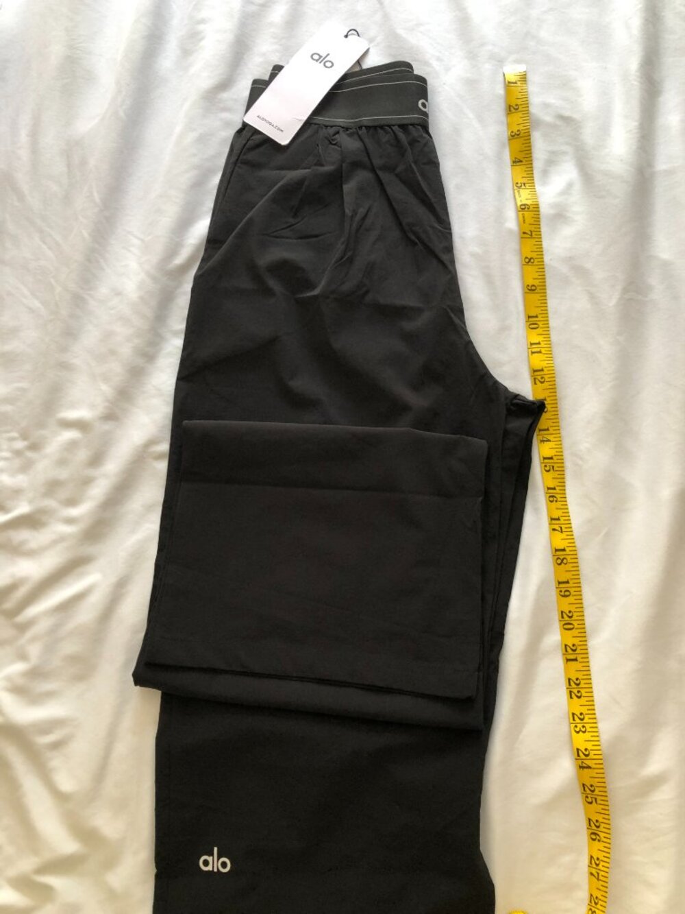 NWT ALO YOGA Regular Suit Up Trousers Black Size M - Gem